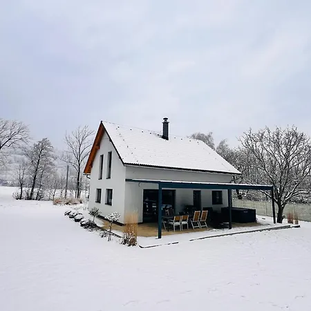 U Potucku Villa *